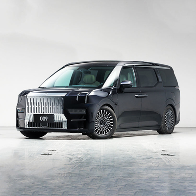 Structure de la carrosserie du MPV 2022 ZEEKR 009 Voiture électrique de 125 kW de puissance maximale et de design de luxe