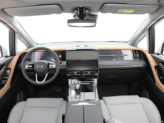 Trump Gacchi M8 ABS équipé de cuir léger électrique Turbo Roof Mpv Véhicule pour adultes