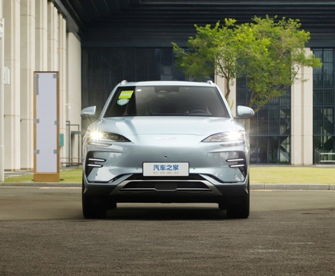 Poids à l'arrêt de 1950 kg 2023 BYD Song Plus Champions Edition EV Auto avec une autonomie de 520 km