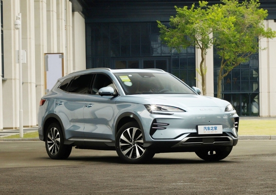 Poids à l'arrêt de 1950 kg 2023 BYD Song Plus Champions Edition EV Auto avec une autonomie de 520 km