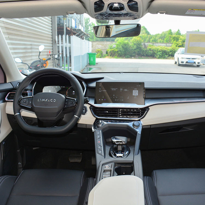 2023 Remix Pro Lynk Co 06 Phev Petit SUV Charge Gun Cinq sièges SUV Vitesse maximale 200km/h