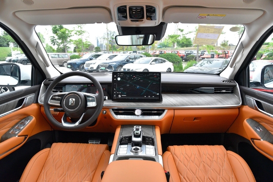 Plafond métallique de 1,5 à 2,0 litres pour 2022 Grand SUV Automobile Tank500 fabriqué