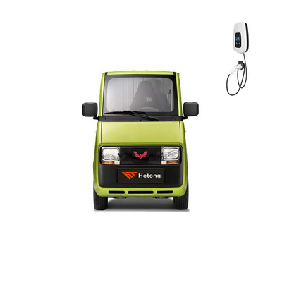 Voiture électrique spéciale verte et rose Wuling E10 EV Express pour la livraison de voitures à énergie