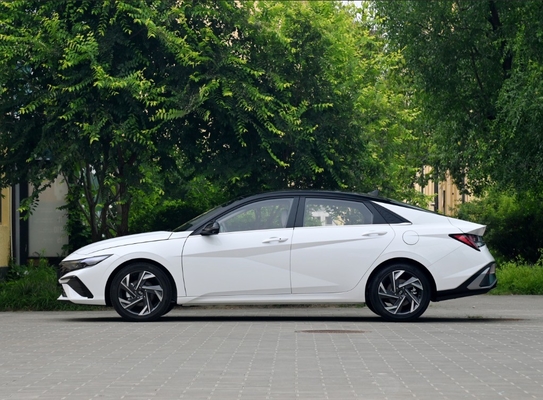 2022 Hyundai Elantra SUV Airbags voiture 4 Design à l'essence Pékin-hyundai Auto