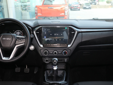 2023 Isuzu D-MAX V-CROSS 1.9T Automatique 4 roues motrices Diesel Écran tactile Caméra arrière
