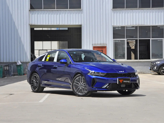 KIA K5 380GT Line Flagship de 2,0 tonnes à essence 5 places avec moteur de 2,0 tonnes