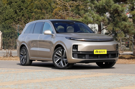 6.5h Temps de charge rapide Li One L8 Max SUV électrique avec batterie au lithium ternary en 2023
