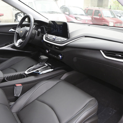 Voiture électrique pure avec un couple maximal de 265 Nm Auto Chevrolet Cruise Five Door Car