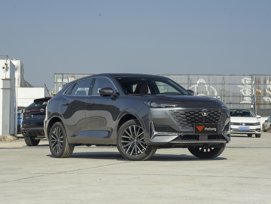 130 km NEDC kilométrage Changan Uni-K SUV à essence 2024 modèle 1845kg Poids de freinage 2.0T Moteur