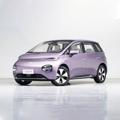 Voiture électrique 665kg Baojun Cloud 2023 2024 0 Km Véhicule à grande vitesse Pure Mini Ev Vert Rose