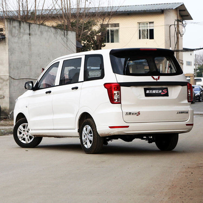 Livraison du LHD Wuling Glory V Minibus Benzine 1.5L à grande vitesse 100km/h Boîte de vitesses manuelle