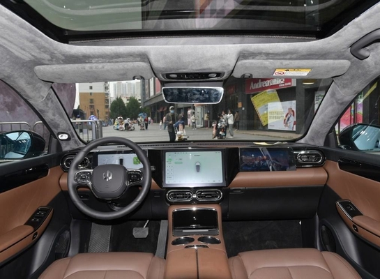 100% voiture électrique 2022 LEAPMOTOR C01 à grande vitesse à traction arrière 525KM Fabriqué avec 4 sièges