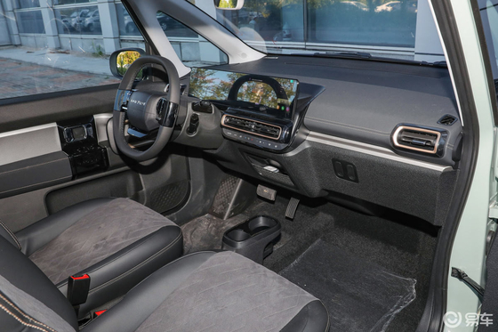 2023 Baojun Kiwi Zhichao Edition voiture électrique à grande vitesse avec une autonomie électrique pure de 305 km