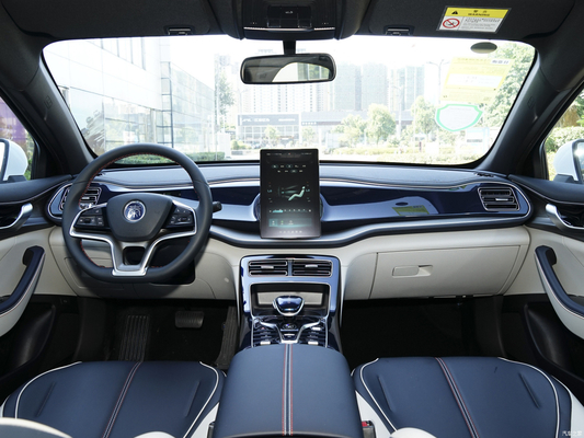 Personnalisé 2023 Byd Qin Plus voiture électrique berline pour 4 portes 5 places structure de la carrosserie