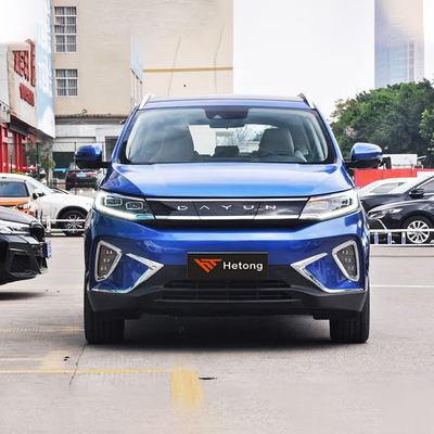 Puissante voiture électrique Dayun Yuanzhi M1 avec 5103*2019*1636 dimensions et moteur de 197 ch