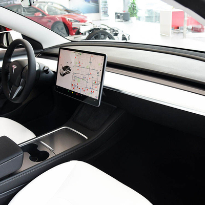 Sédaine personnalisée 4 portes 5 places Tesla Model 3 EV assez rapide avec 5 sièges