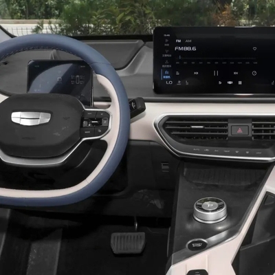 Temps de charge rapide Géométrie A 2022 Pro 600KM Rouge Apple Plus GEELY Voitures électriques à énergie