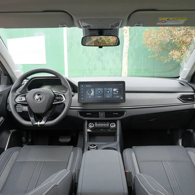 2022 WM Motor E.5 Smart Four Door Five Seats Véhicule électrique avec une longue durée de vie de la batterie