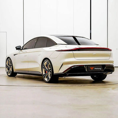 IM MOTOR L7 2022 Véhicules automobiles dynamiques de 5 places et 425 kW de puissance maximale