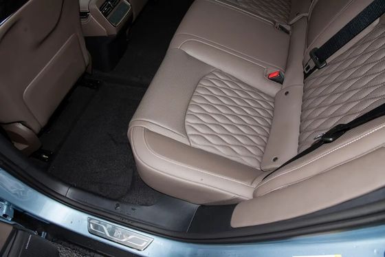 s 2023 SUV électrique à grande vitesse avec structure de carrosserie à 4 portes et puissance maximale 228-517