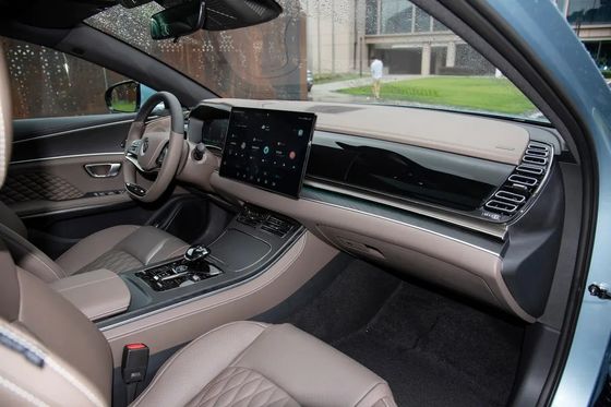s 2023 SUV électrique à grande vitesse avec structure de carrosserie à 4 portes et puissance maximale 228-517