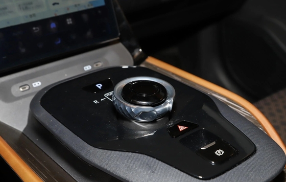 2023 Toyota BZ3 616km voitures d'occasion 4X4 AWD 5 sièges Véhicules électriques fabriqués dans les acheteurs
