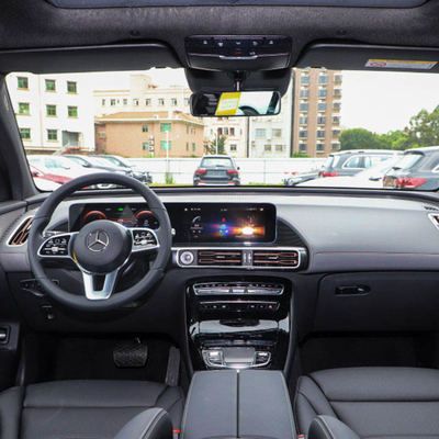 Découvrez le futur de la conduite avec la voiture électrique Mercedes-Benz EQB 350 4MATIC 2023