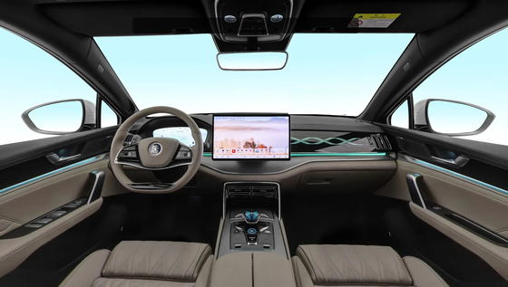 BYD Tang Energy 2023 EV 600KM SUV à 5 portes et 7 places et WHEELBASE 2820 pour les voitures électriques