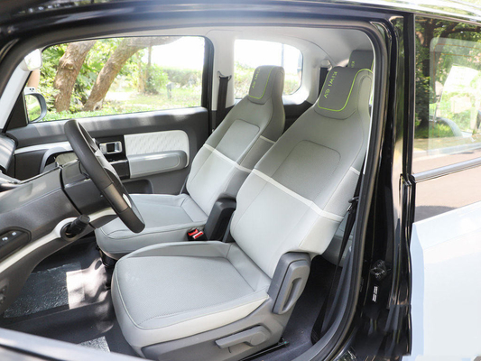 Autonomie électrique pure de 305 km Wuling Baojun Kiwi EV Volant à gauche