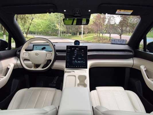 2024 NIO ES6 4WD SUV électrique pur avec une autonomie de 625 km et une technologie intérieure avancée