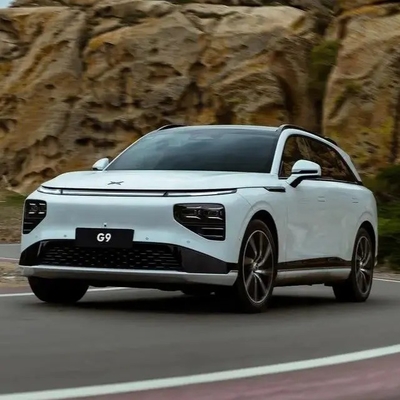2024 XPeng G9 SUV électrique 500 KM Long Range et 230 kW de puissance totale du moteur pour le marché