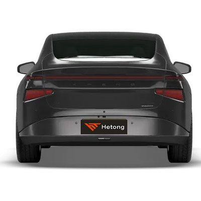 2024 Xpeng P7 5 sièges 2WD Energy Car Auto avec direction gauche en noir / rouge / blanc