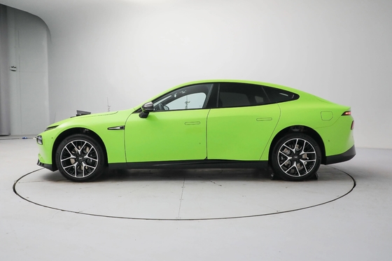 Xpeng P7 4 roues voitures chinoises véhicule électrique à grande vitesse 4880x1896x1450 voiture énergétique