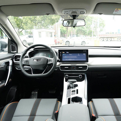 Offre spéciale du 8e mois Geely Binyue 1.5T DCT 5 portes 5 sièges Volant à gauche SUV d'occasion