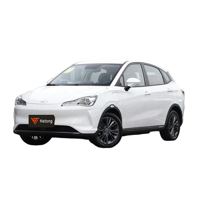 Temps de charge rapide heure 0,5 dépôt Version mondiale 2022 2023 FWD Nezha Neta U 400 500 610 SUV Voiture d'occasion